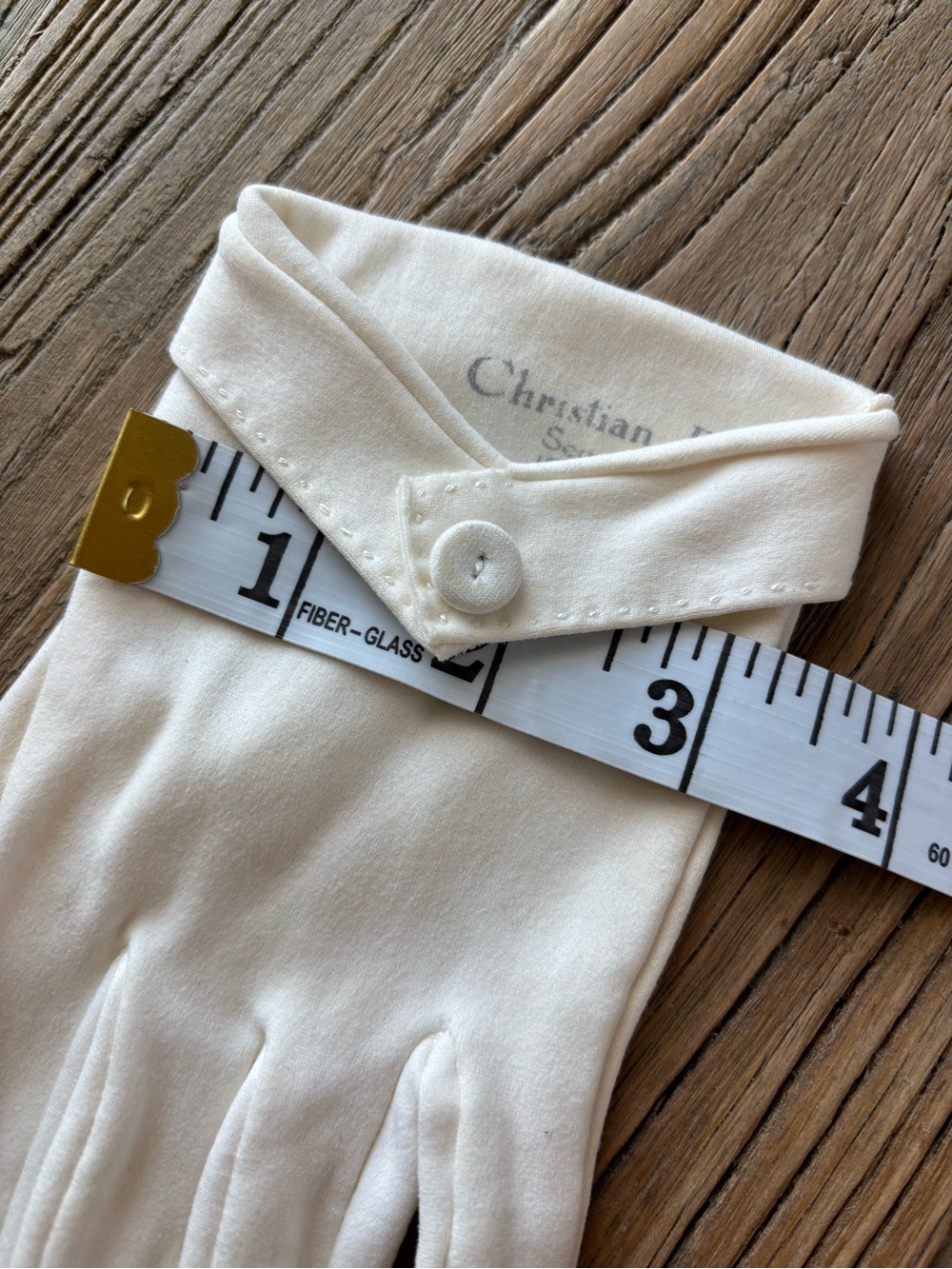 Vintage Christin Dior Women's Wrist Length Button Cuff Gloves - Picture 13 of 15